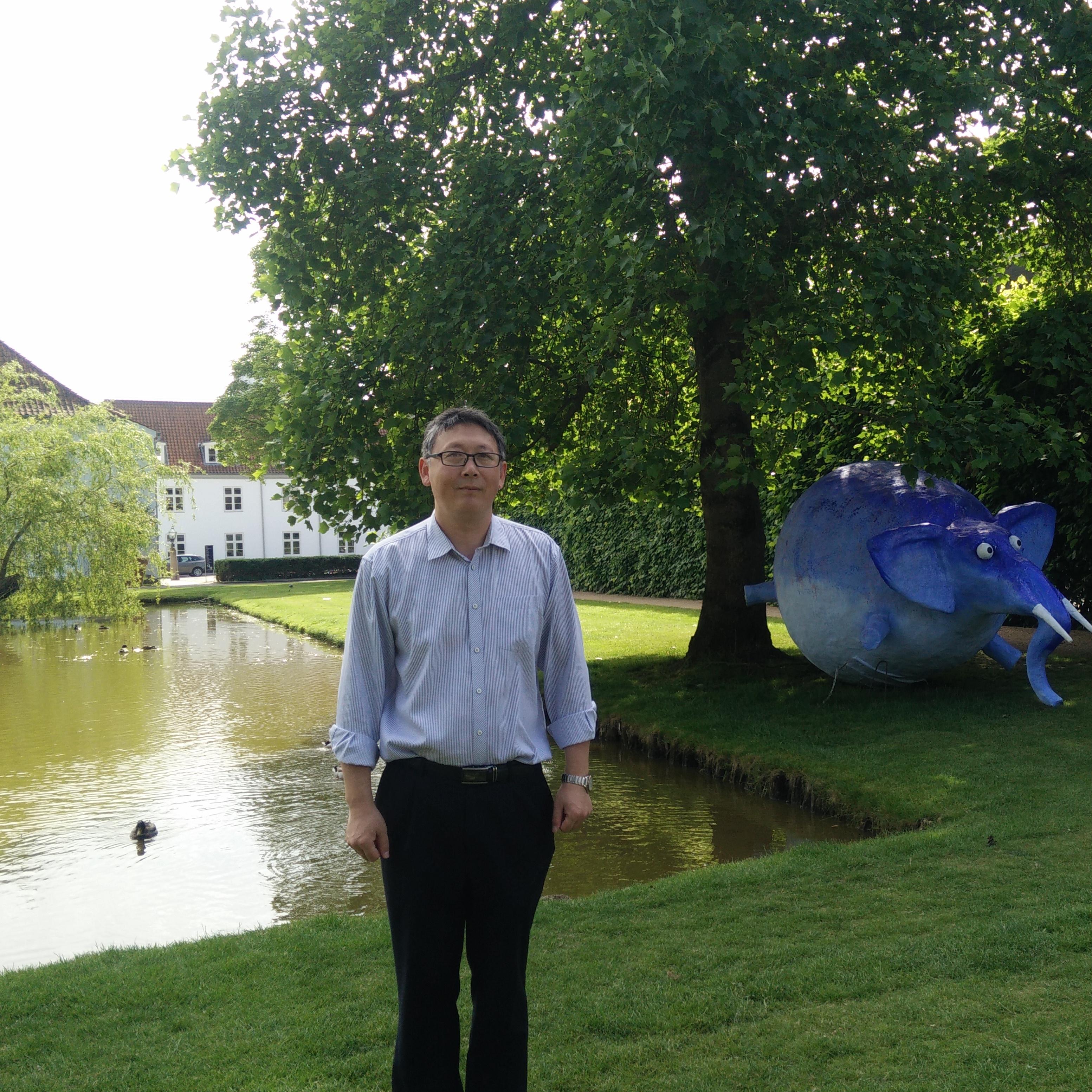 李永波   中国石油大学(华东)课程负责人/学术总策划 副教授