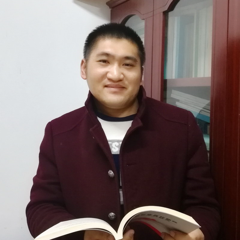 法学博士,教授,博士生导师,韶峰学者,湘潭大学国际法学博士学位点负责